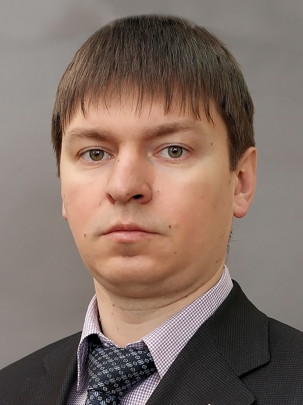 Роман Рожнов